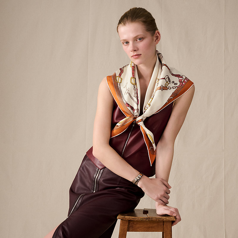 les-chevaux-dechaines-scarf-90